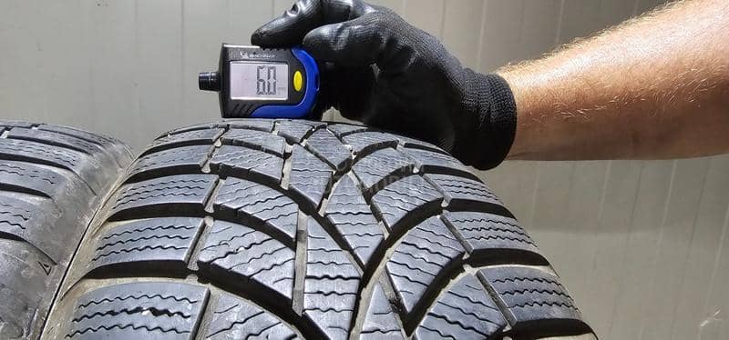 Toyo 185/60 R15 Zimska