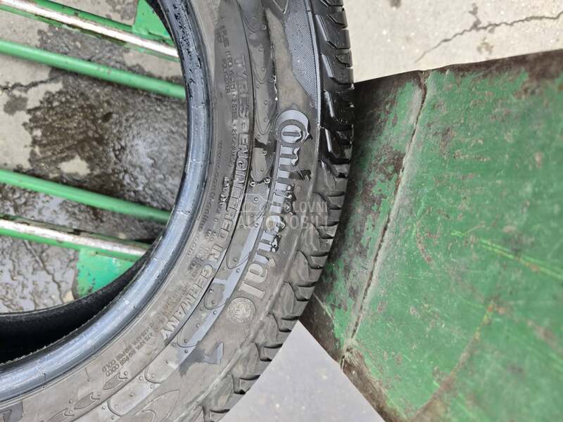 Continental 215/65 R16 Letnja