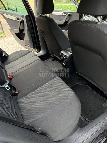 Volkswagen Passat B7 HIGHLINE/N0V/F-ULL Volkswagen Passat B7 HIGHLINE/N0V/F-ULL