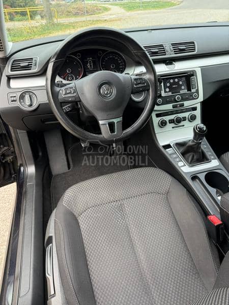 Volkswagen Passat B7 HIGHLINE/N0V/F-ULL Volkswagen Passat B7 HIGHLINE/N0V/F-ULL