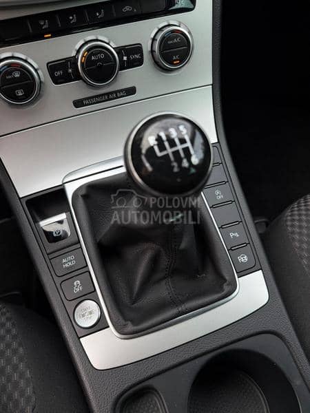 Volkswagen Passat B7 HIGHLINE/N0V/F-ULL Volkswagen Passat B7 HIGHLINE/N0V/F-ULL