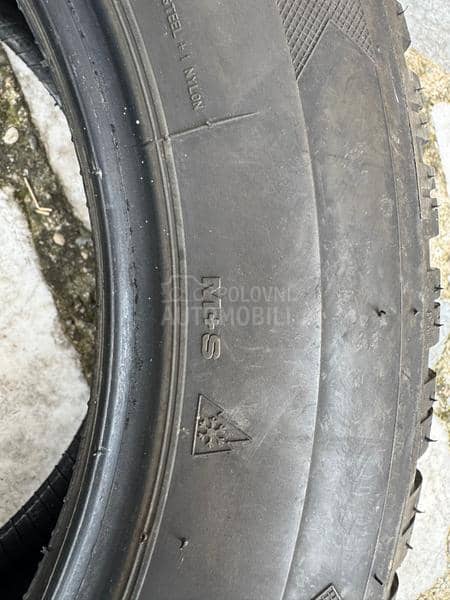Lassa 215/60 R16 Zimska