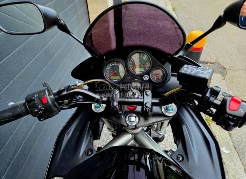 Yamaha fzs 1000 fazer