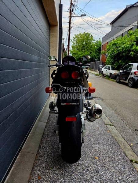 Yamaha fzs 1000 fazer