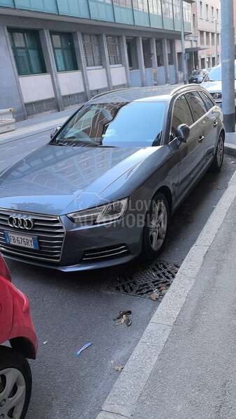 Audi A4 2.0TDI DSG/LED/NAV