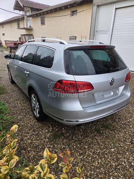 Delovi za Volkswagen Passat B7 1.6Tdi 2012. god.