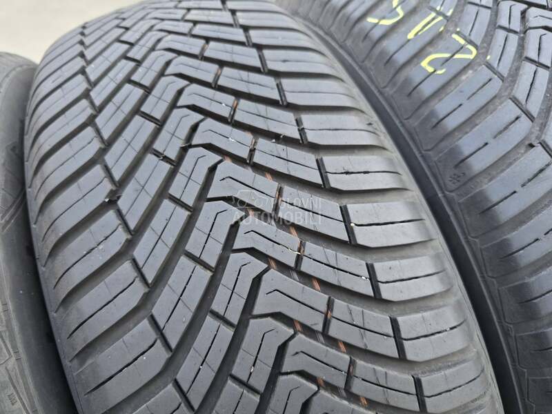 Continental 215/60 R17 Sve sezone