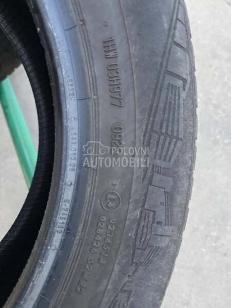 Continental 215/60 R17 Sve sezone