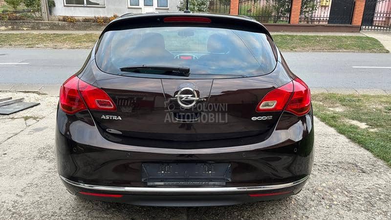 Opel Astra J 1.7 cdti N.A.V.I