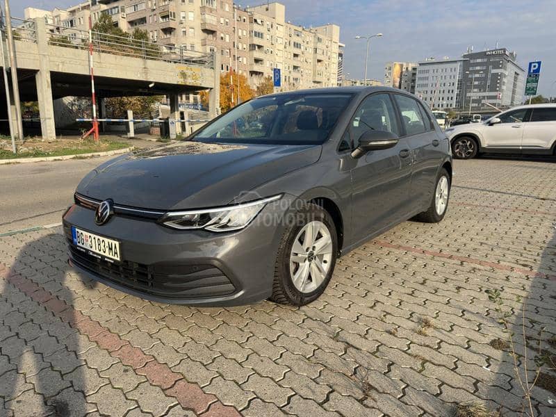 Volkswagen Golf 8 life 1.5 TGI