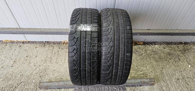 Pirelli 215/55 R17 Zimska