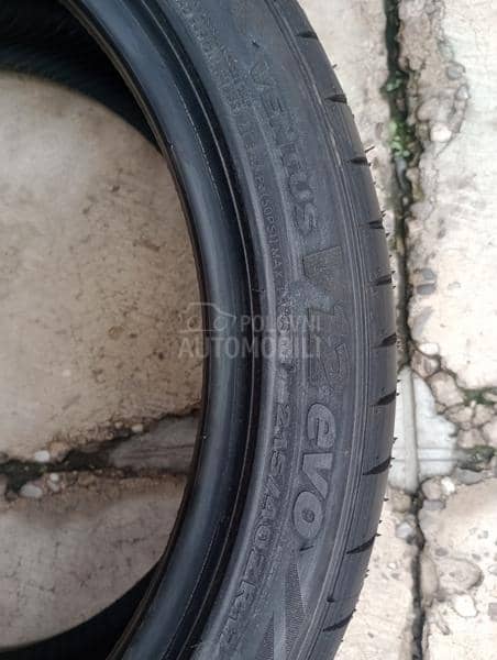 Hankook 215/40 R17 Letnja