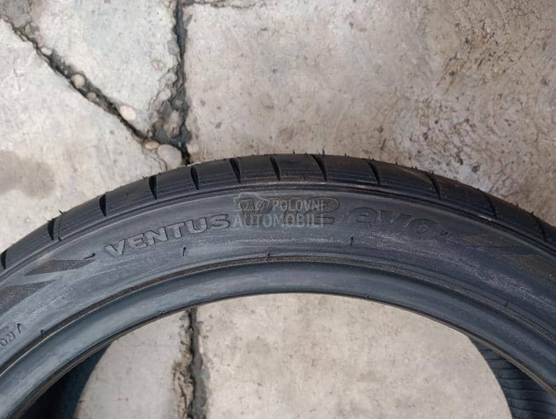 Hankook 215/40 R17 Letnja