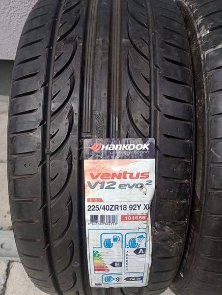 Hankook 225/40 R18 Letnja