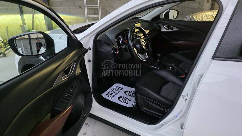 Mazda CX-3 1.5D Nov perla bela