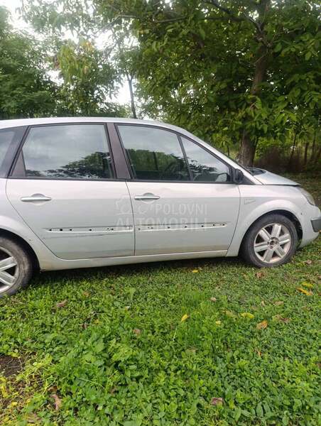 Delovi za Renault Scenic