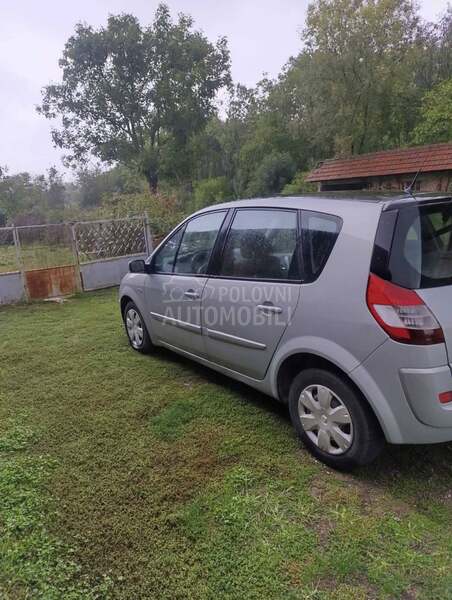 Delovi za Renault Scenic