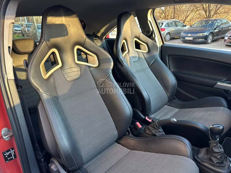 Opel Corsa D OPC Nurburgring