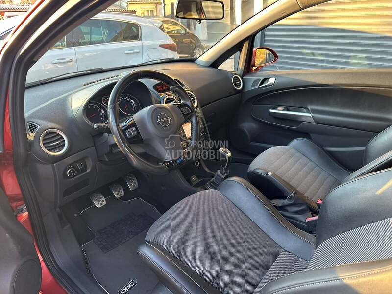 Opel Corsa D OPC Nurburgring
