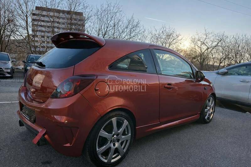 Opel Corsa D OPC Nurburgring