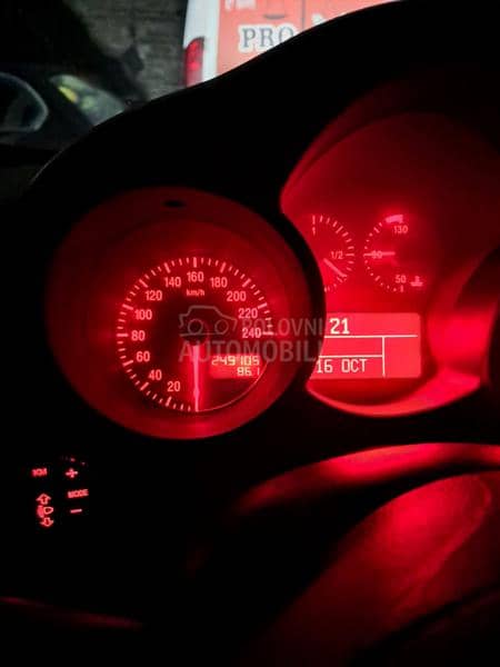 Alfa Romeo GT 1.9 Jtd