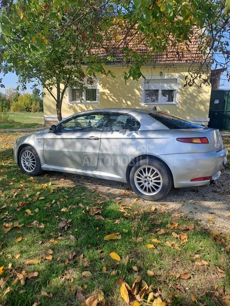 Alfa Romeo GT 1.9 Jtd