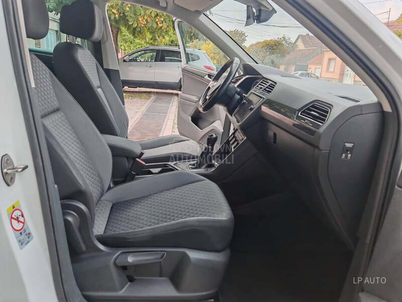 Volkswagen Tiguan 1.6 TDI NAV VIRTUAL