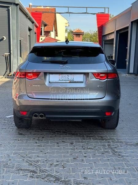 Jaguar F pace AWD