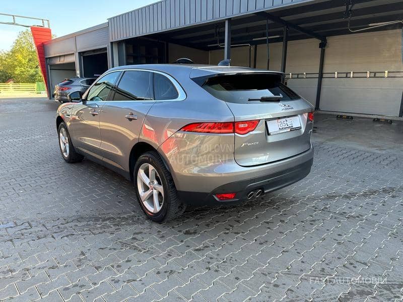 Jaguar F pace AWD