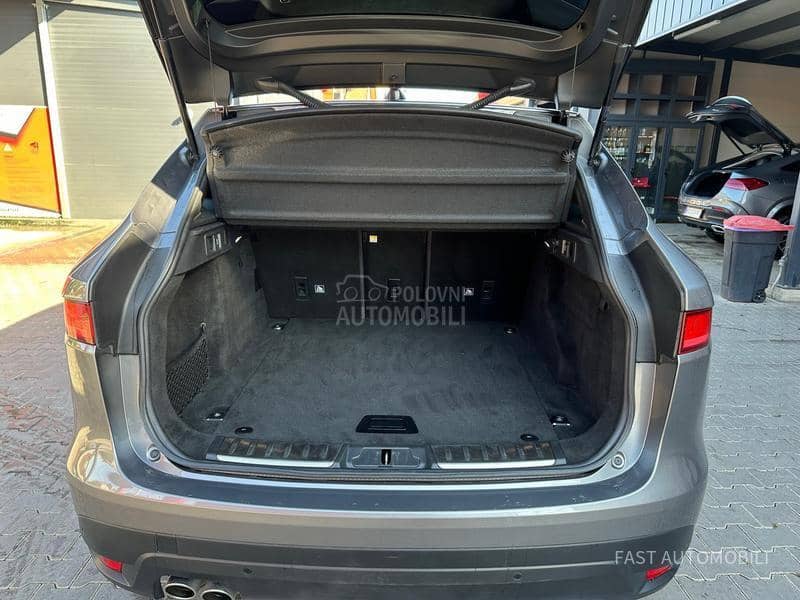 Jaguar F pace AWD