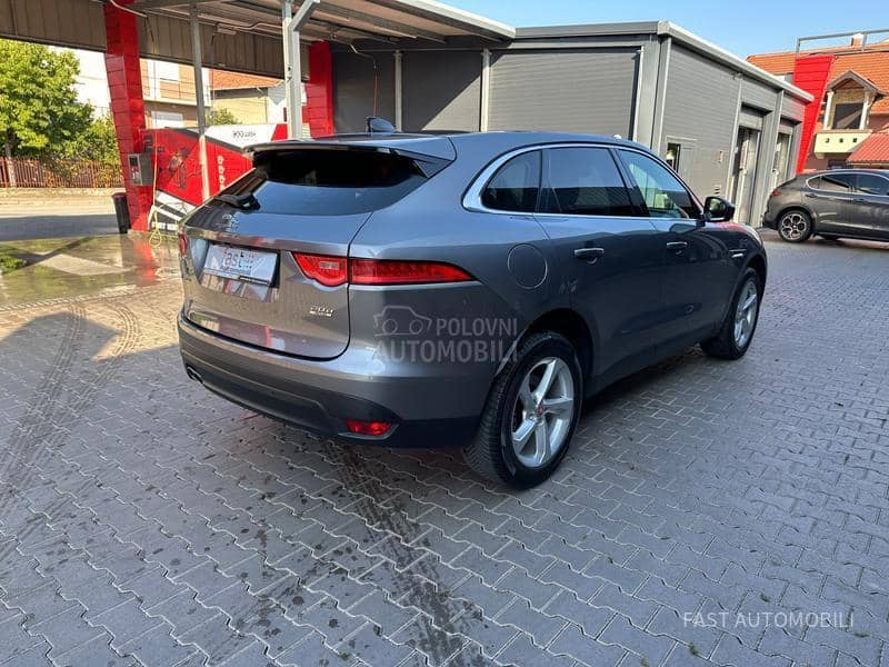 Jaguar F pace AWD