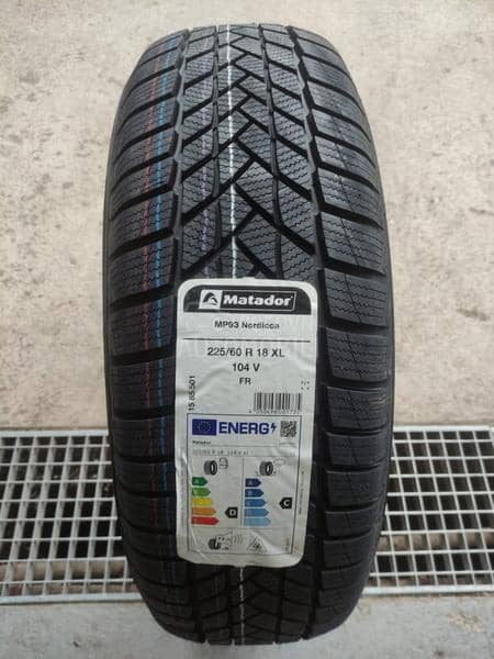 Matador 225/60 R18 Zimska