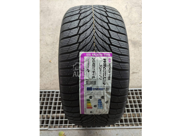 Nexen 245/45 R17 Zimska