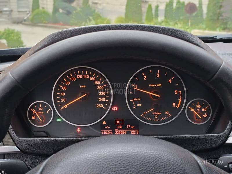 BMW 320 2.0D BAŠ N0V