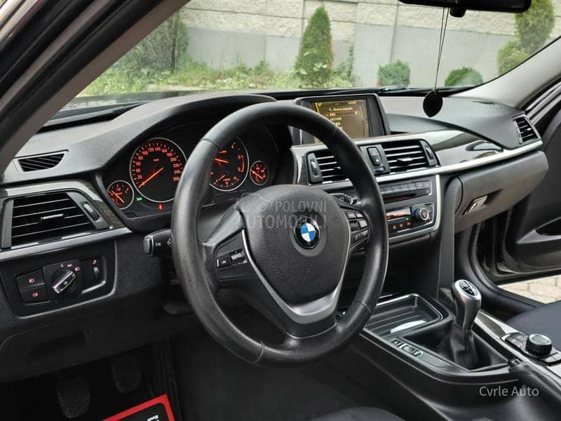 BMW 320 2.0D BAŠ N0V