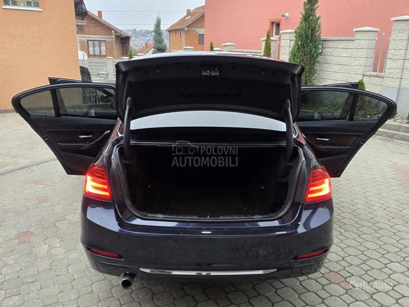 BMW 320 2.0D BAŠ N0V