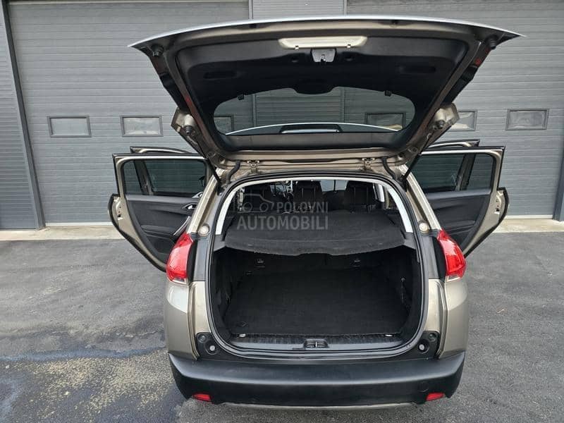 Peugeot 2008 1.6HDI STYLE