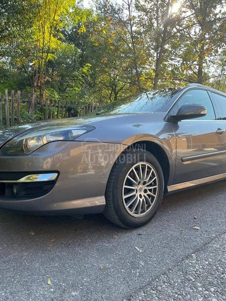 Renault Laguna 