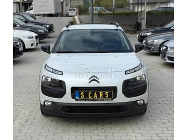 Citroen C4 Cactus 1.2 Pano