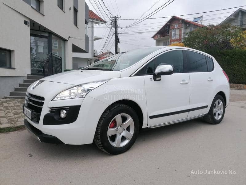 Peugeot 3008 2.0hdi 4x4 HYBRID CH Peugeot 3008 2.0hdi 4x4 HYBRID CH