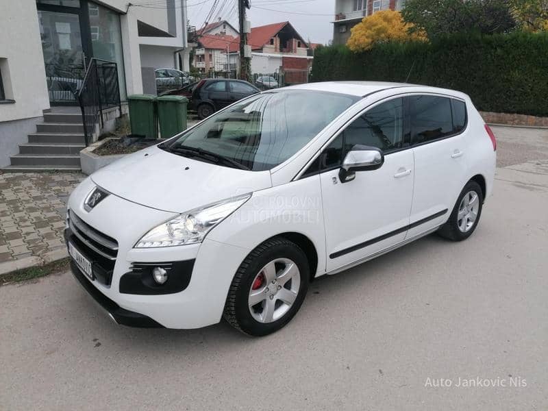 Peugeot 3008 2.0hdi 4x4 HYBRID CH Peugeot 3008 2.0hdi 4x4 HYBRID CH