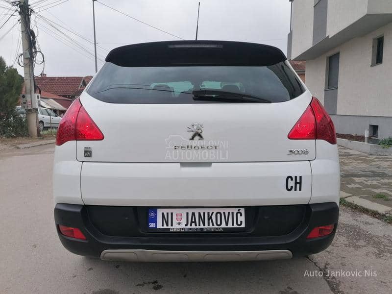 Peugeot 3008 2.0hdi 4x4 HYBRID CH Peugeot 3008 2.0hdi 4x4 HYBRID CH