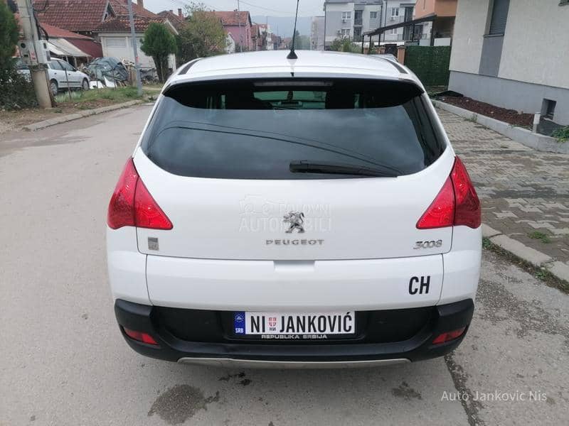 Peugeot 3008 2.0hdi 4x4 HYBRID CH Peugeot 3008 2.0hdi 4x4 HYBRID CH