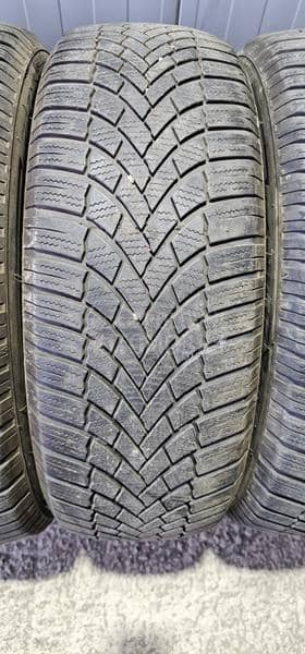 Bridgestone 215/60 R17 Zimska