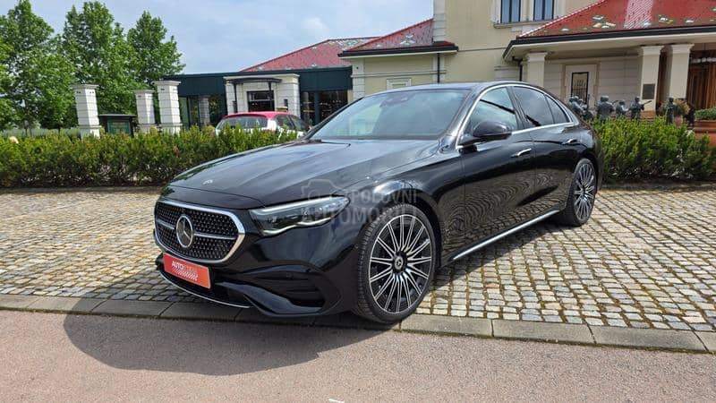 Mercedes Benz E 220 D/AIR/3xdisp/4D/PANO Mercedes Benz E 220 D/AIR/3xdisp/4D/PANO