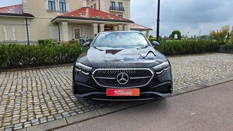 Mercedes Benz E 220 D/AIR/3xdisp/4D/PANO Mercedes Benz E 220 D/AIR/3xdisp/4D/PANO