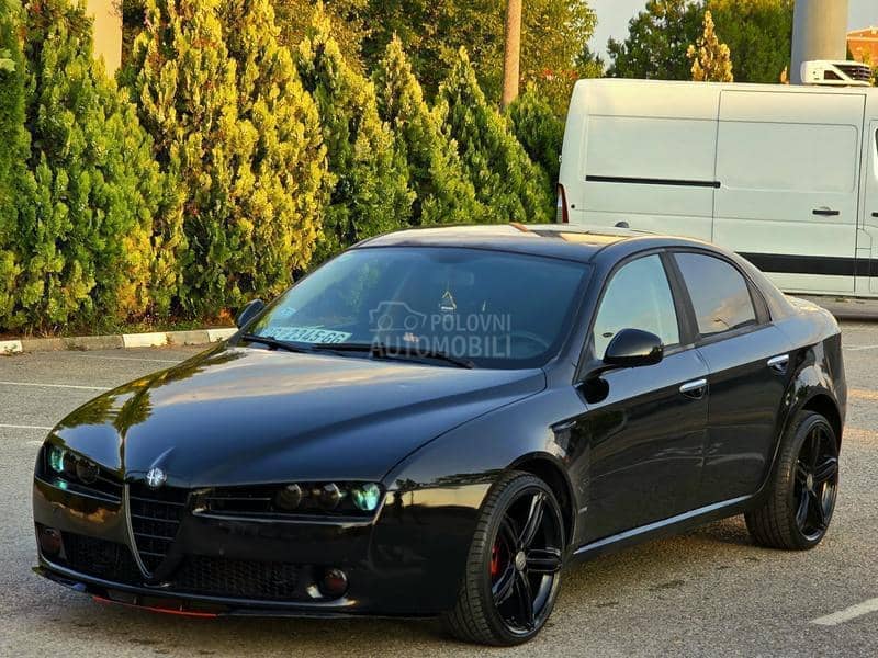 Alfa Romeo 159 Black edition