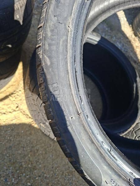 Pirelli 295/30 R19 Zimska