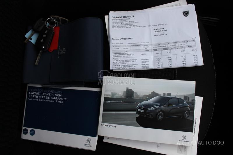 Peugeot 208 1.2 nav