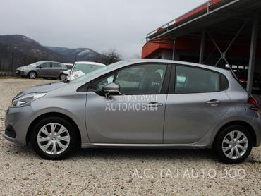 Peugeot 208 1.2 nav